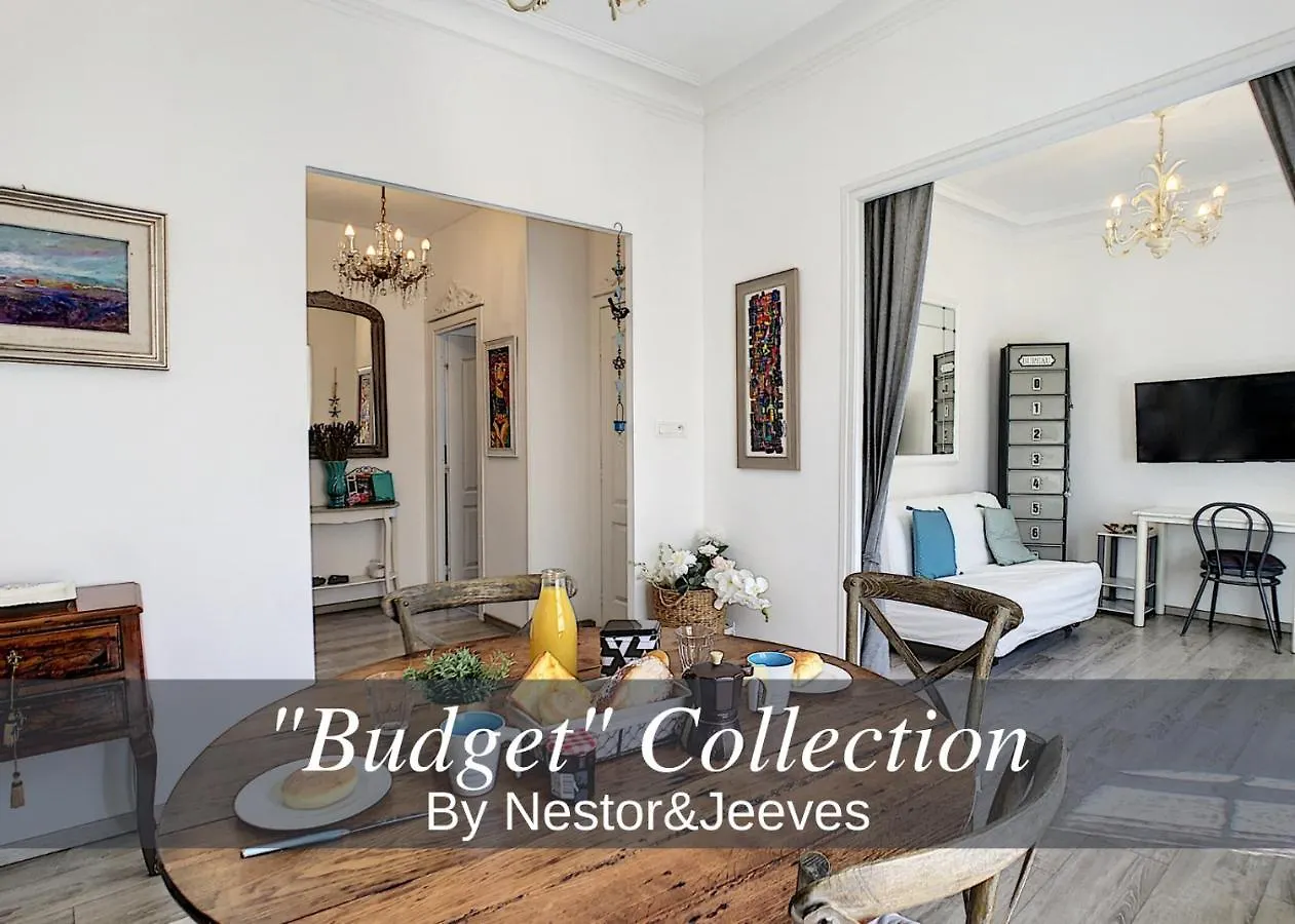 Nestor&Jeeves - Lavinia - Central - Close Sea Nice